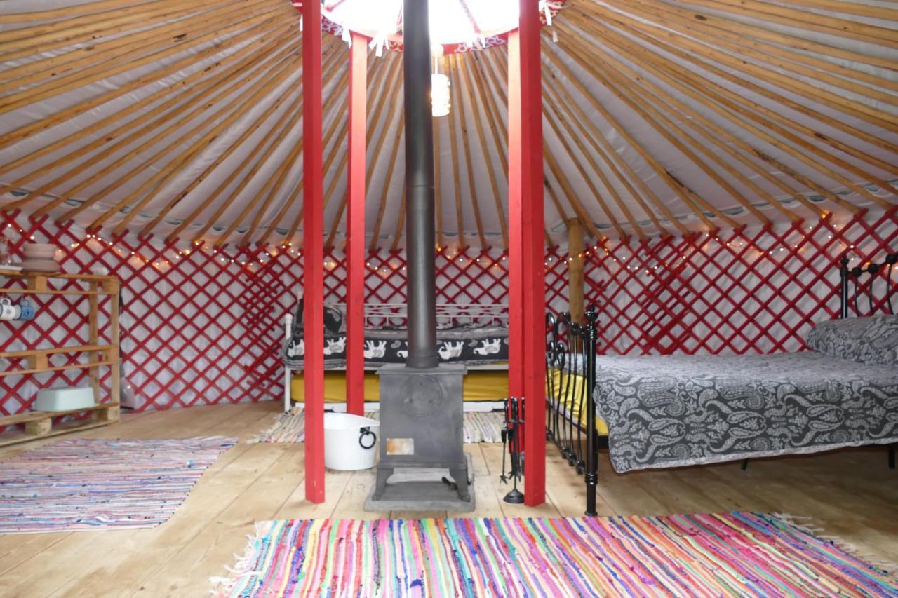 Alder Yurt Wych Elm Glamping Hotel Helston Exterior photo